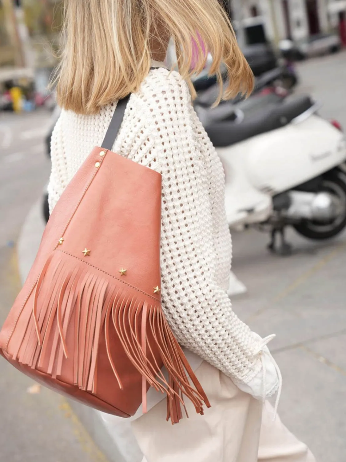 bucket_fringes_terracota_1.webp Mercules Grandes | Bucket Fringes Terracota