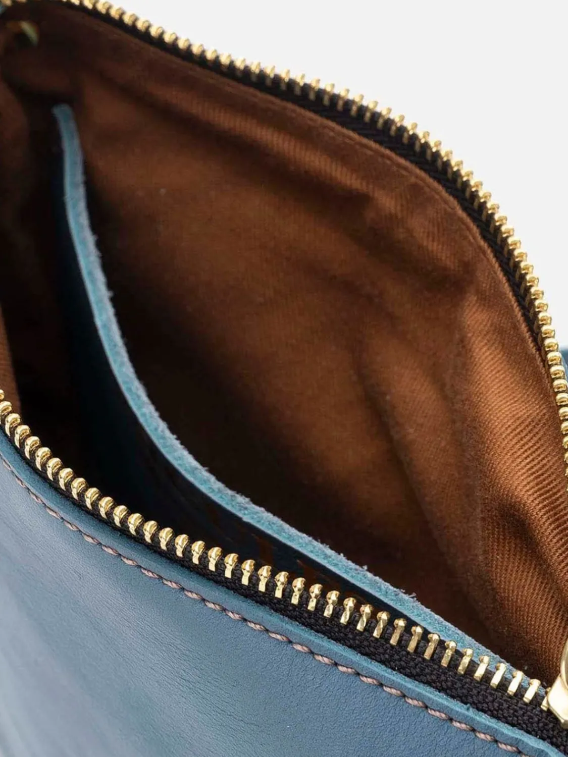 cliff_jeans_2.webp Mercules Pequeños | Cliff Jeans