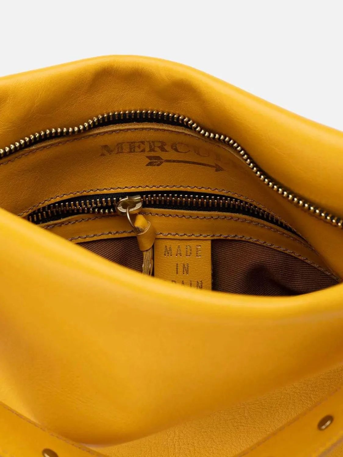 tango_amarillo_2.webp Mercules Medianos | Tango Amarillo